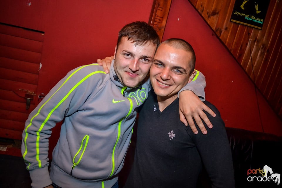 Back 2 school party, 