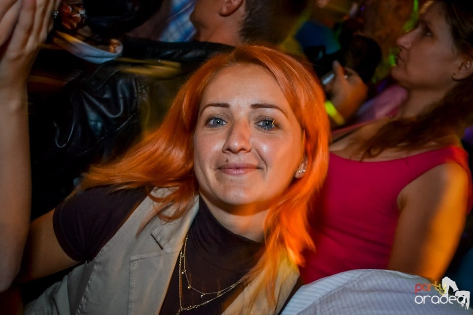 Back 2 school party, 