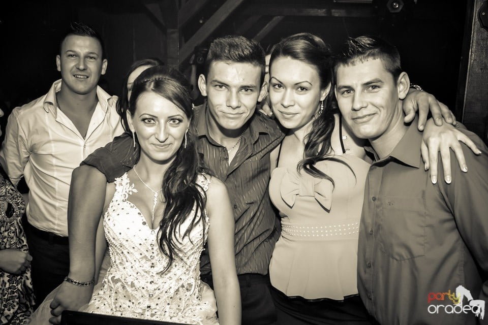 Back 2 school party, 