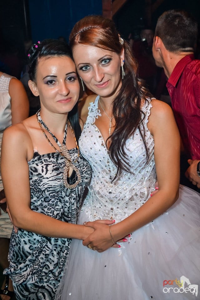 Back 2 school party, 