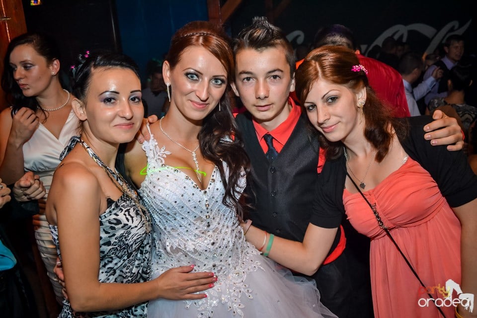 Back 2 school party, 