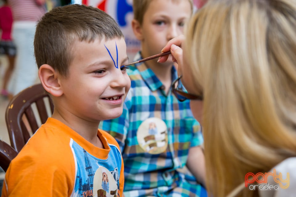 Back to School, Lotus Center