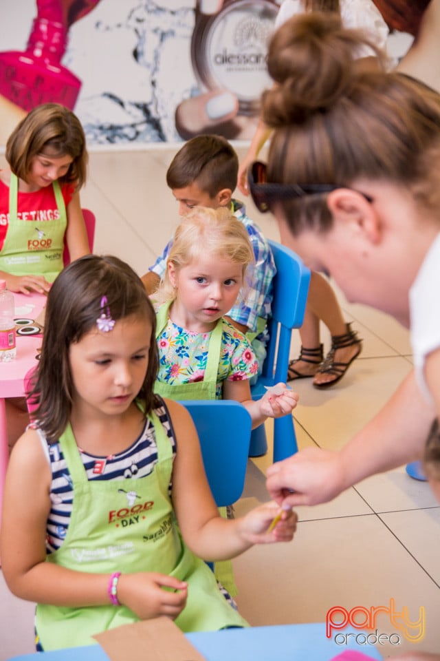 Back to School, Lotus Center