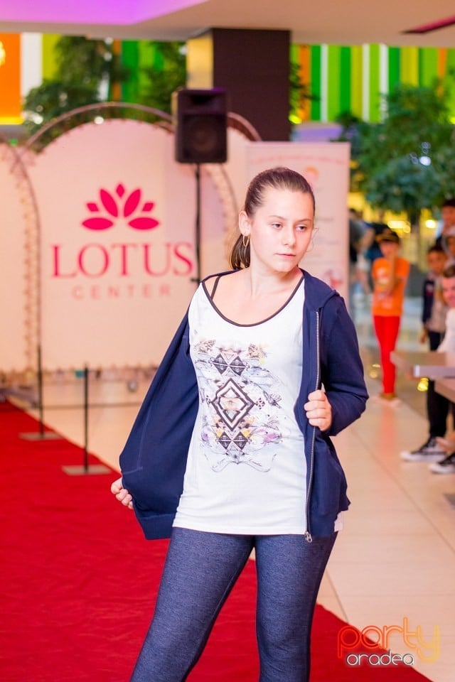 Back To School, Lotus Center