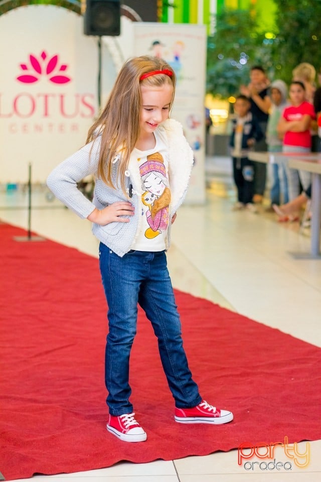 Back To School, Lotus Center