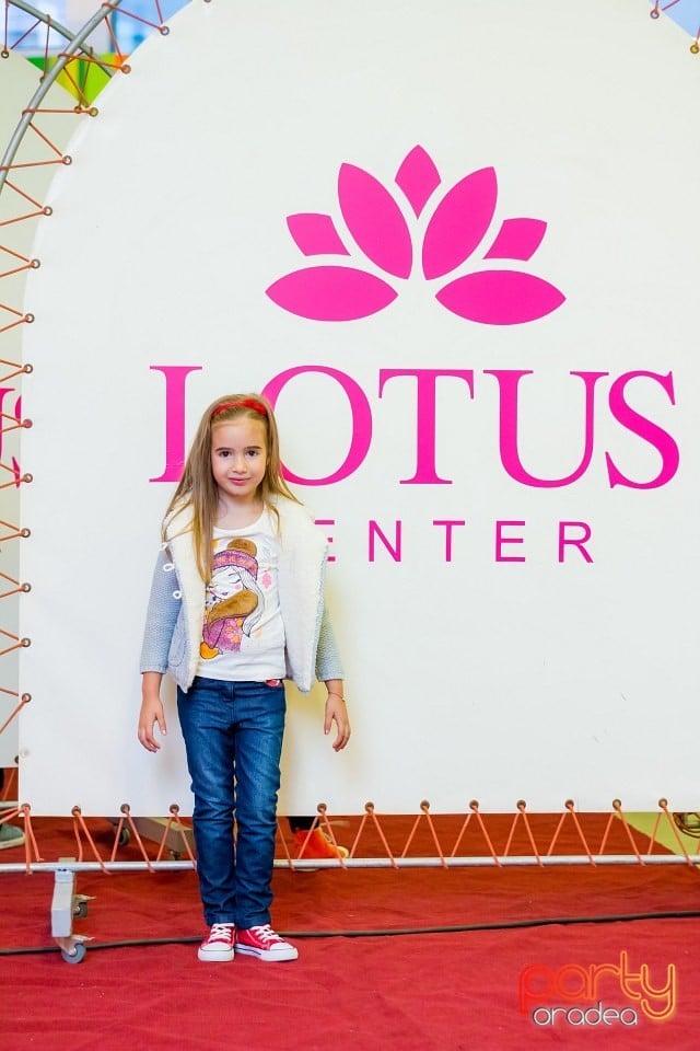 Back To School, Lotus Center