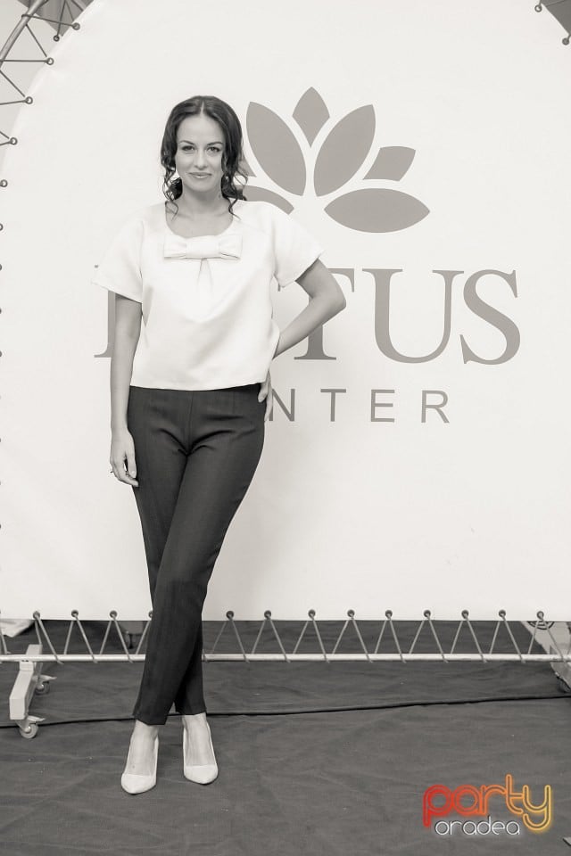 Back To School, Lotus Center