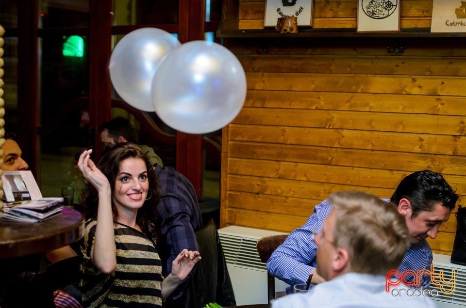 Baloon Party, Columbus Cafe