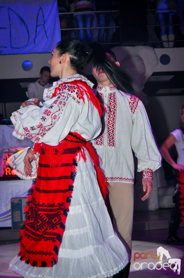 Balul Balurilor 2012 - prima semifinală,