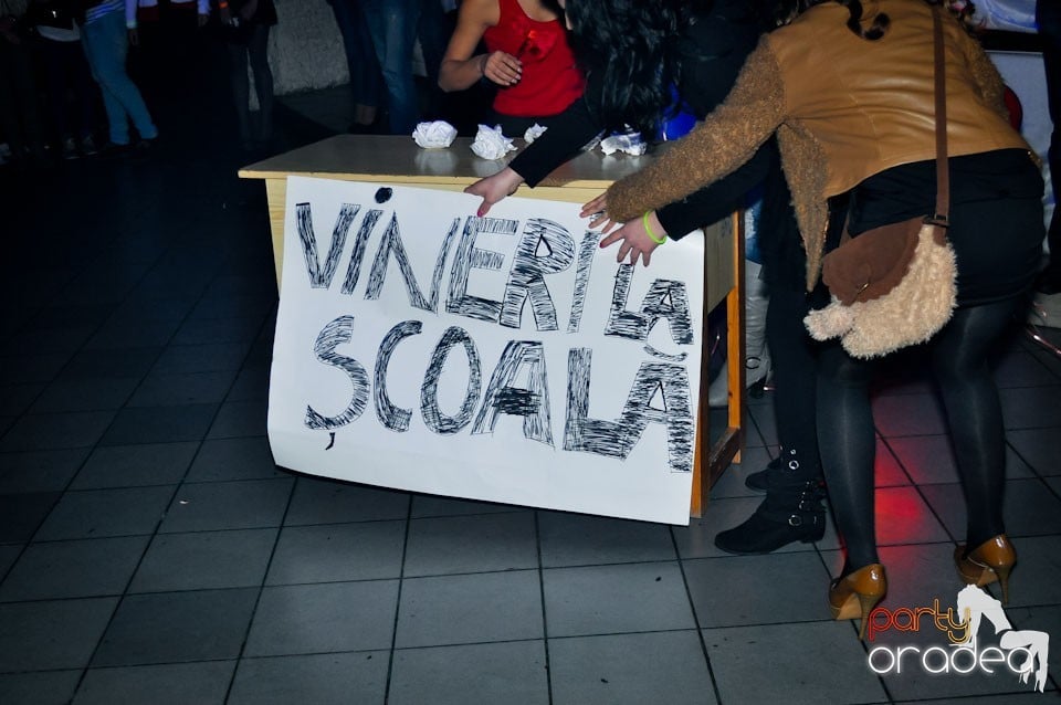 Balul Balurilor 2012 - prima semifinală,