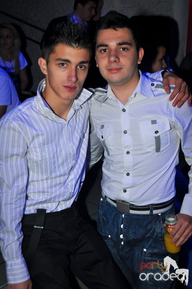 Balul Balurilor 2012 - prima semifinală,