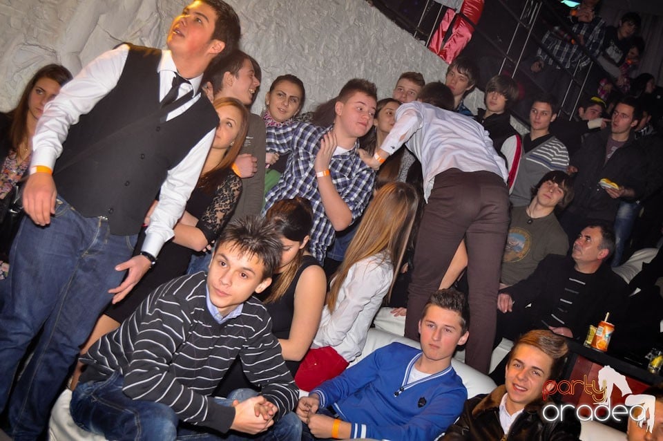 Balul Balurilor 2012 - prima semifinală,