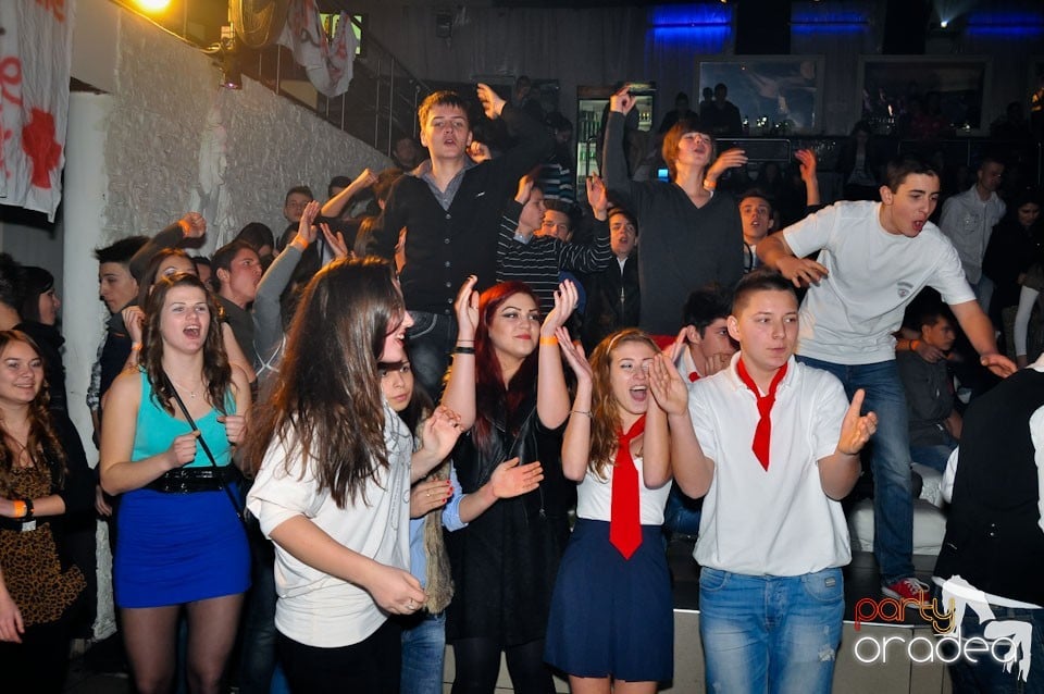 Balul Balurilor 2012 - prima semifinală,