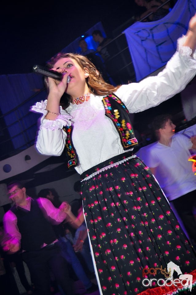 Balul Balurilor 2012 - prima semifinală,