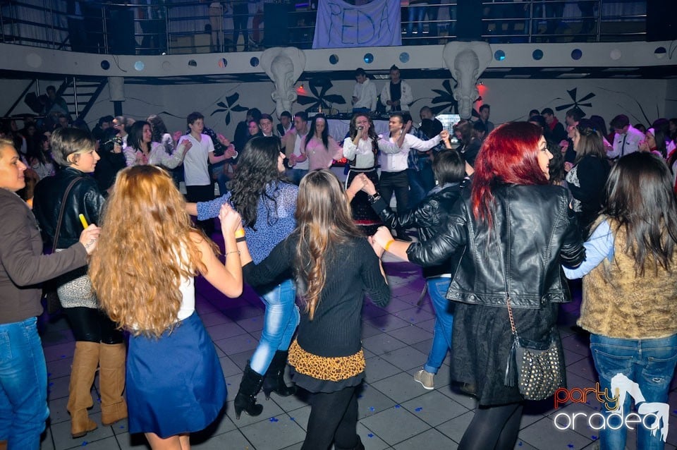Balul Balurilor 2012 - prima semifinală,