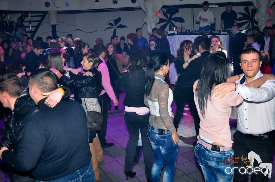 Balul Balurilor 2012 - prima semifinală,