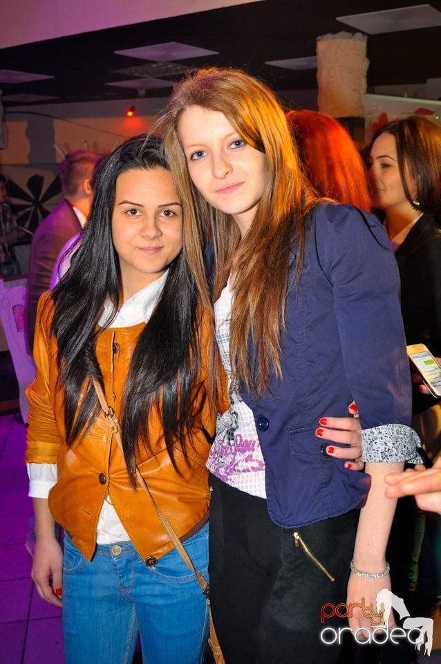 Balul Balurilor 2012 - prima semifinală,