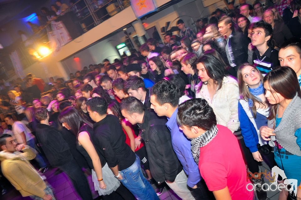 Balul Balurilor 2012 - prima semifinală,