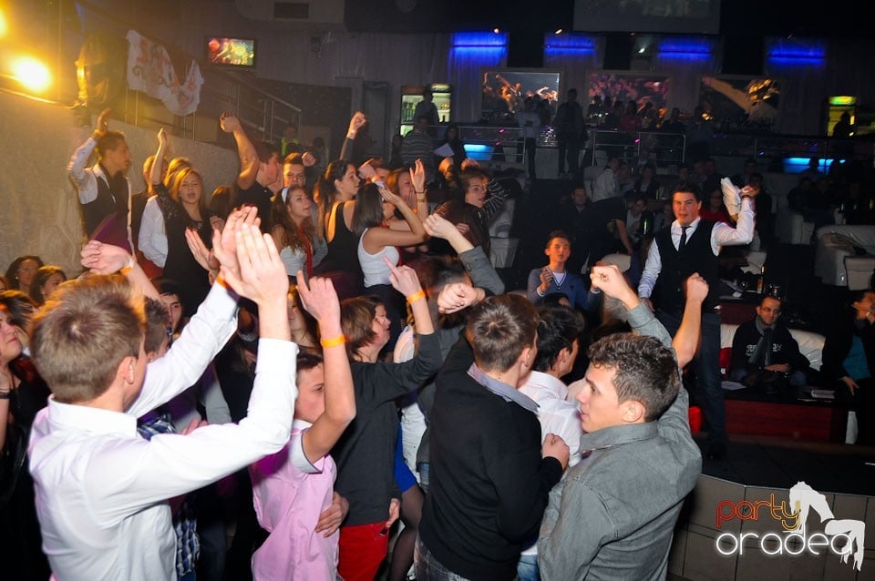 Balul Balurilor 2012 - prima semifinală,