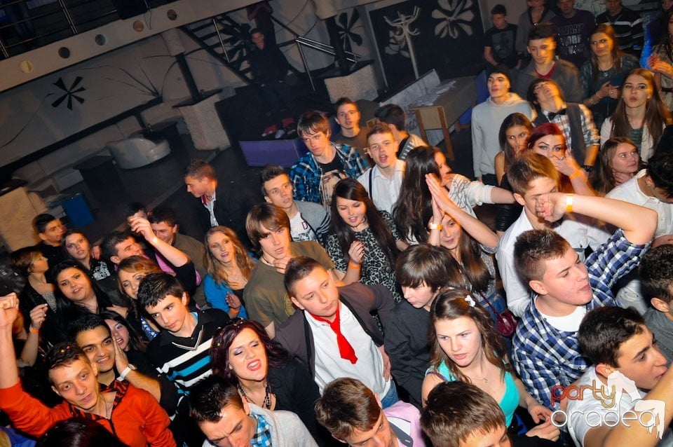 Balul Balurilor 2012 - prima semifinală,