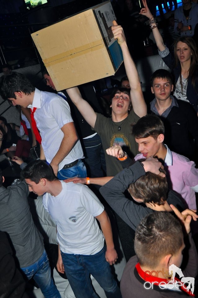 Balul Balurilor 2012 - prima semifinală,
