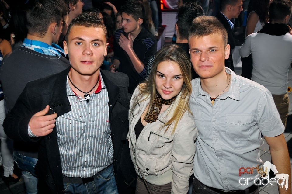 Balul Balurilor 2012 - prima semifinală,