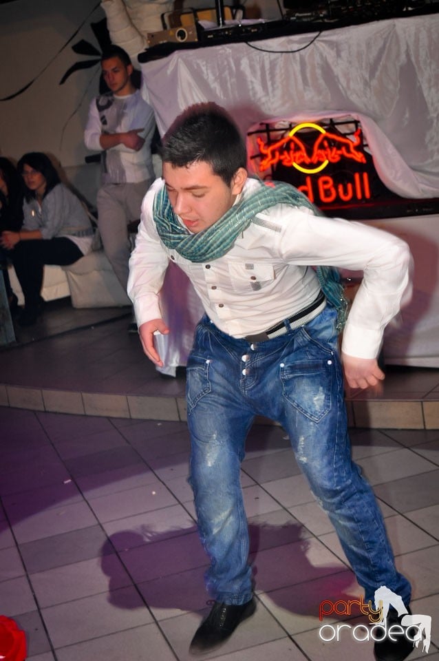 Balul Balurilor 2012 - prima semifinală,