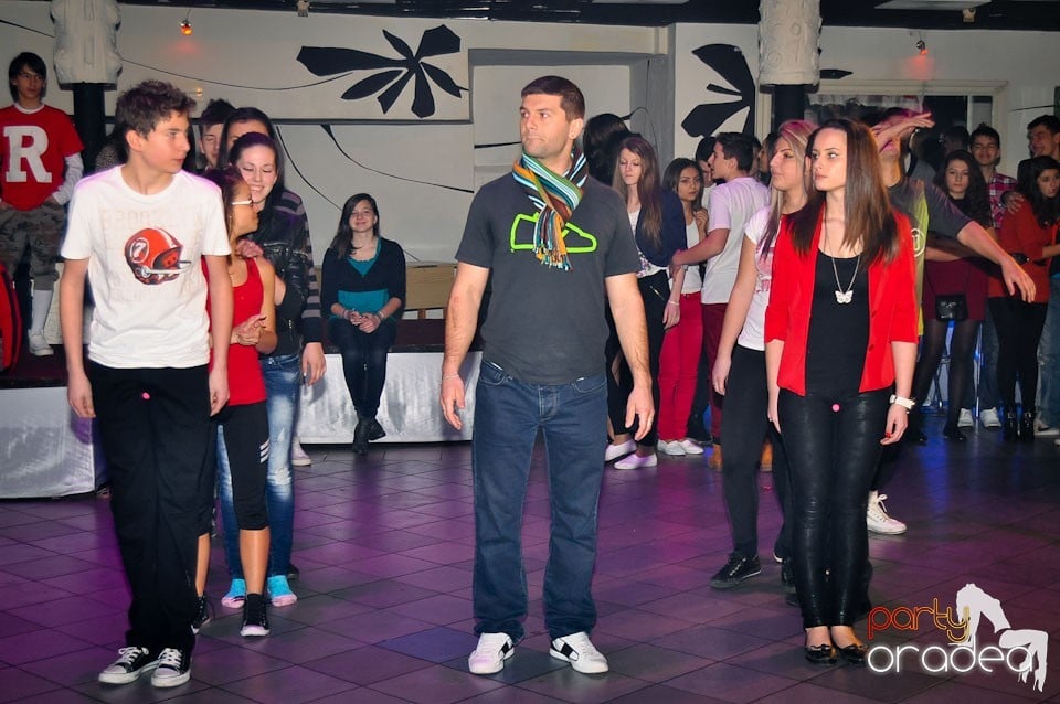 Balul Balurilor 2012 - prima semifinală,