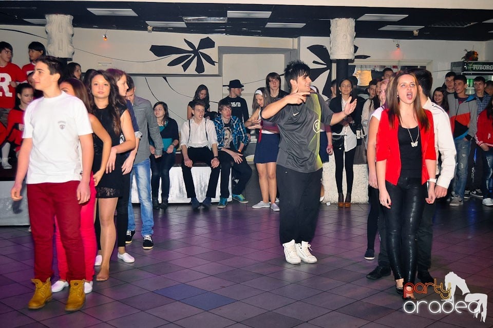 Balul Balurilor 2012 - prima semifinală,