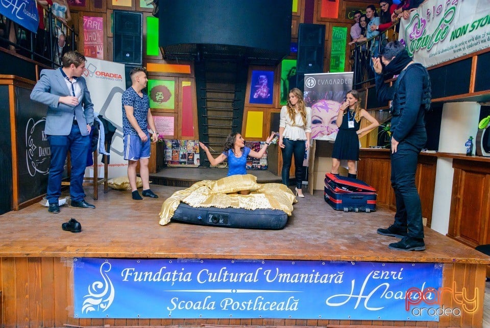 Balul Bobocilor a Şcolii Henri Coandă,