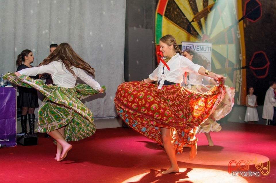Balul Bobocilor Colegiului Naţional