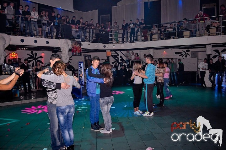 Balul Bobocilor - CT Mihai Viteazul,