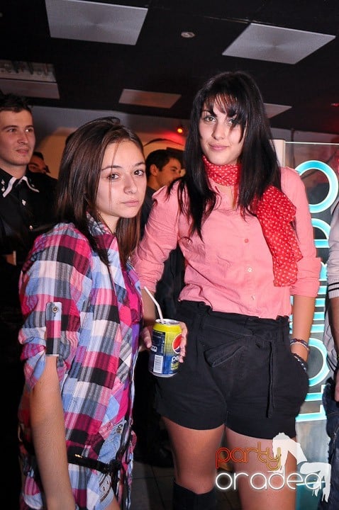 Balul Bobocilor - CT Mihai Viteazul,