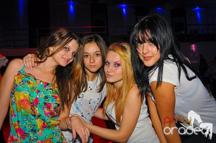 Balul Bobocilor - CT Mihai Viteazul,