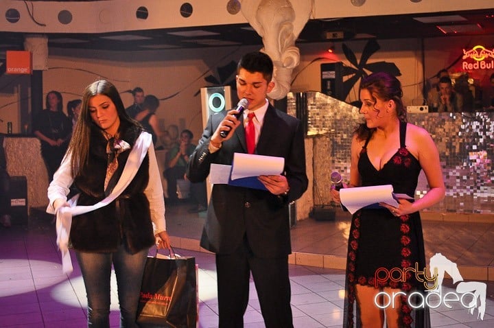 Balul Bobocilor - CT Mihai Viteazul,