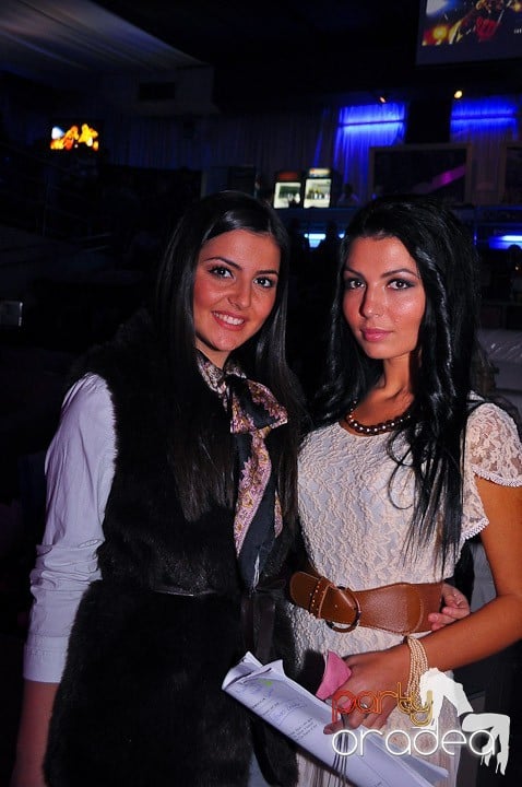 Balul Bobocilor - CT Mihai Viteazul,