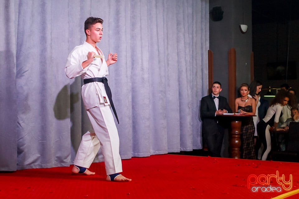 Balul Bobocilor - O. Ghibu, 