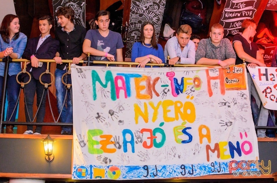 Balul Bobocilor pentru secţia maghiară din Liceul Mihai Eminescu,