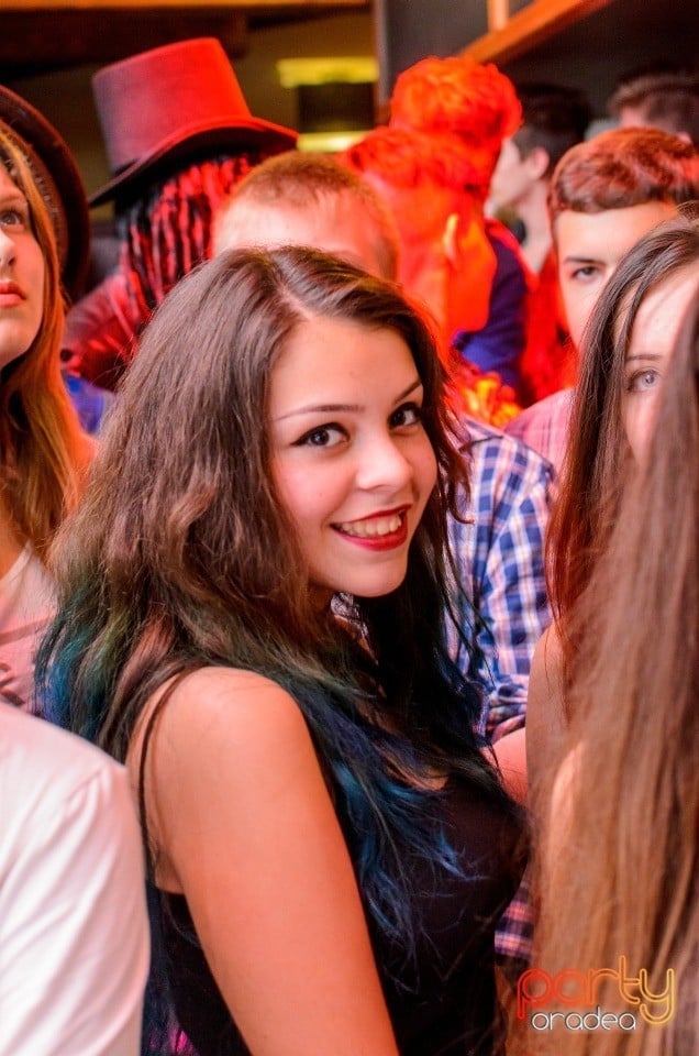 Balul Bobocilor pentru secţia maghiară din Liceul Mihai Eminescu,