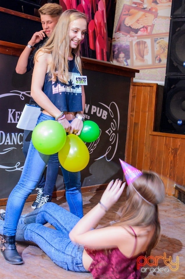 Balul Bobocilor pentru secţia maghiară din Liceul Mihai Eminescu,