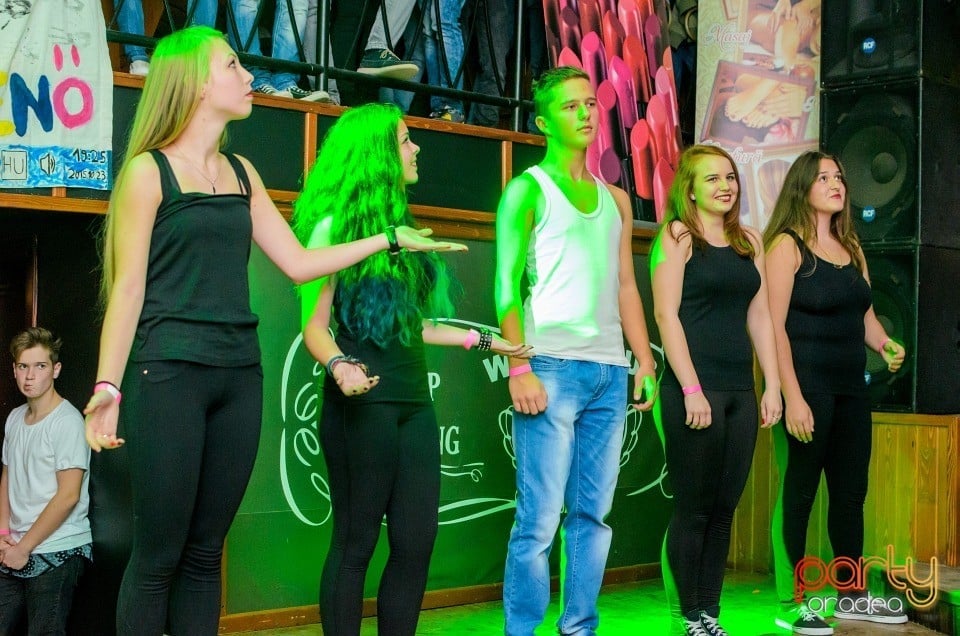 Balul Bobocilor pentru secţia maghiară din Liceul Mihai Eminescu,