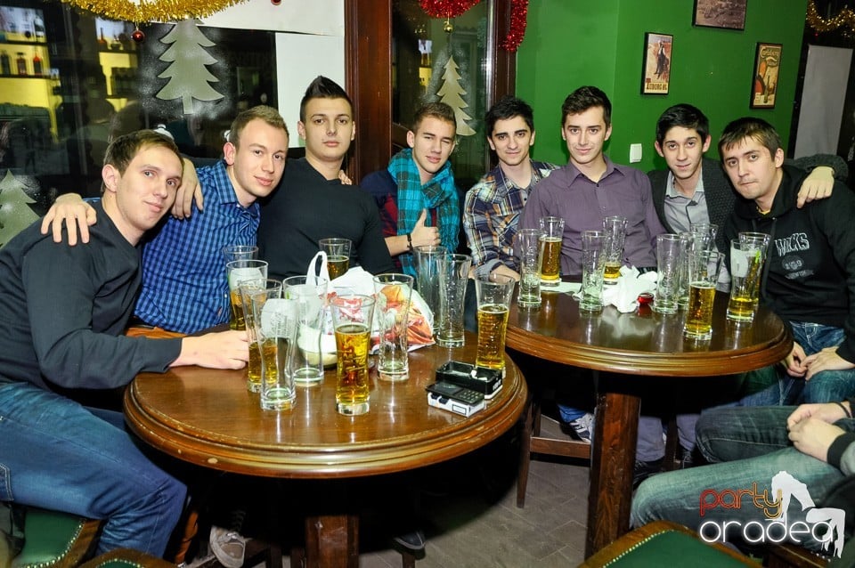 Balul Fulgilor de Nea - Afterparty în Green Pub, Green Pub