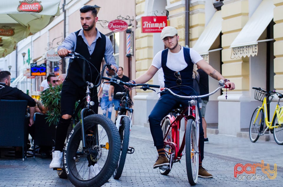 Bărboși cu stil, Ra Oradea