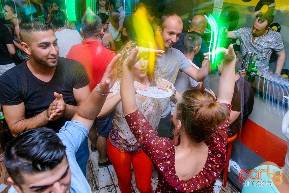 Beach Party, 