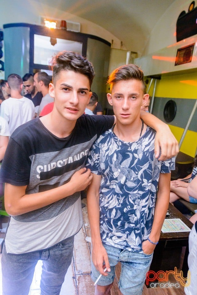 Beach Party, 