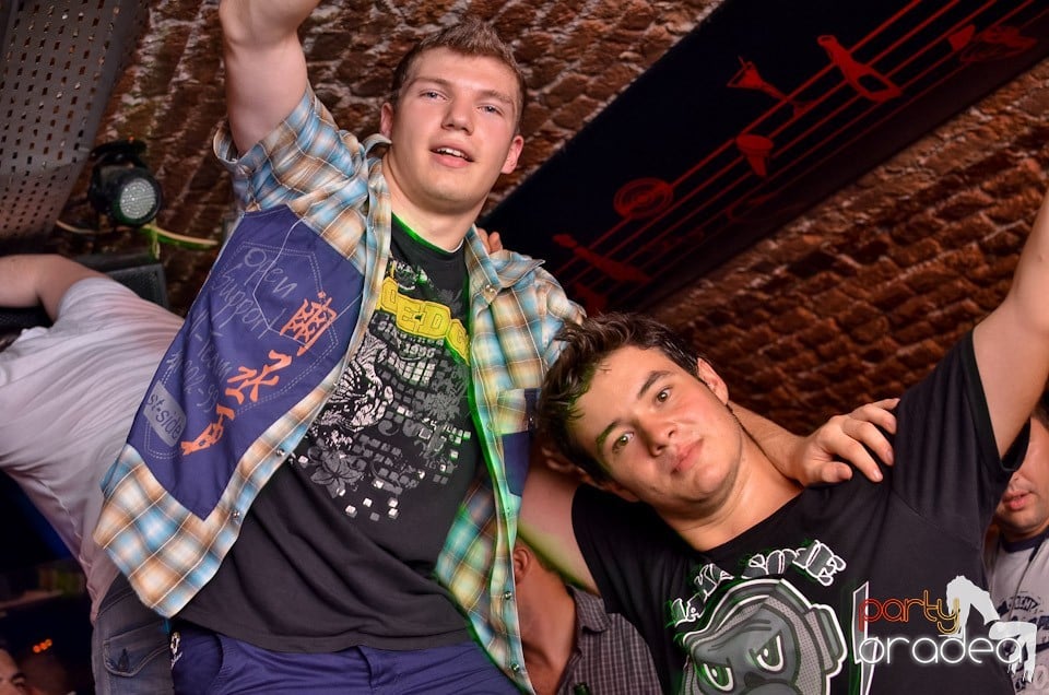 Beer Night în Club Escape, 