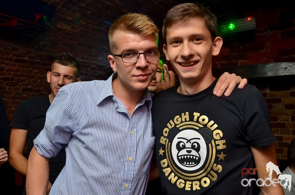 Beer Night Party în Club Escape, 