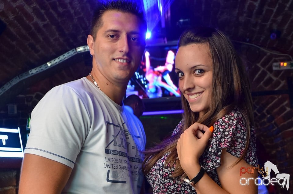 Beer Night Party în Club Escape, 