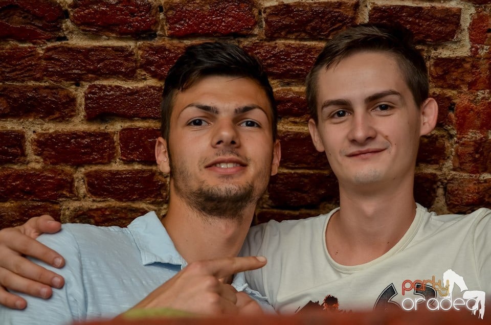 Beer Night Party în Club Escape, 