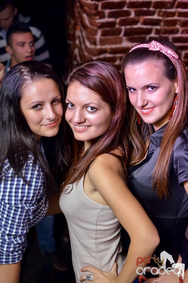 Beer Night Party în Club Escape, 